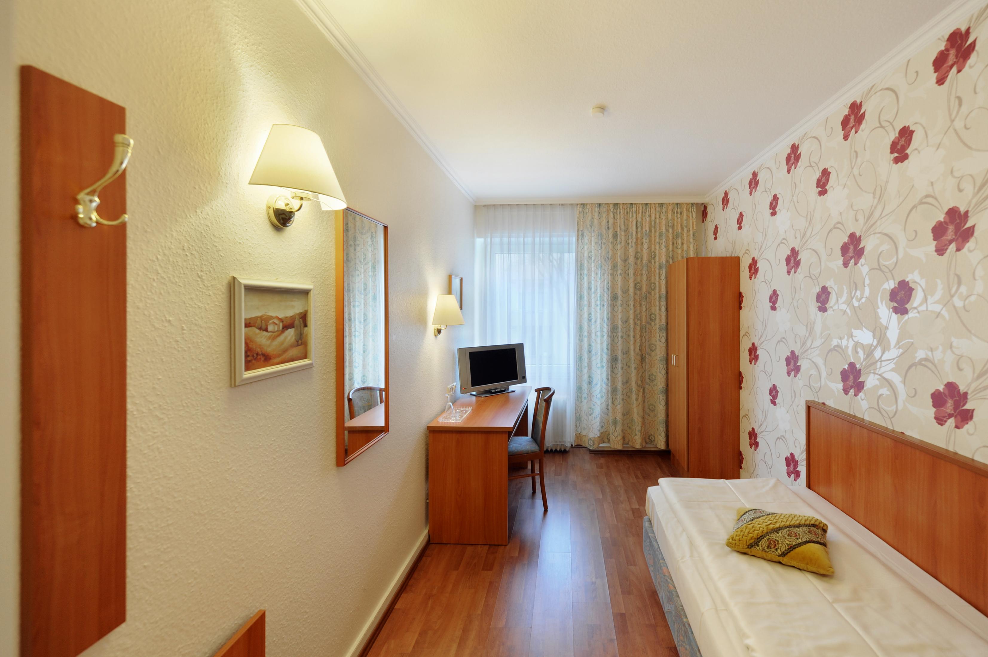 FAIR HOTEL VILLA DIANA WESTEND ФРАНКФУРТ-НА-МАЙНЕ